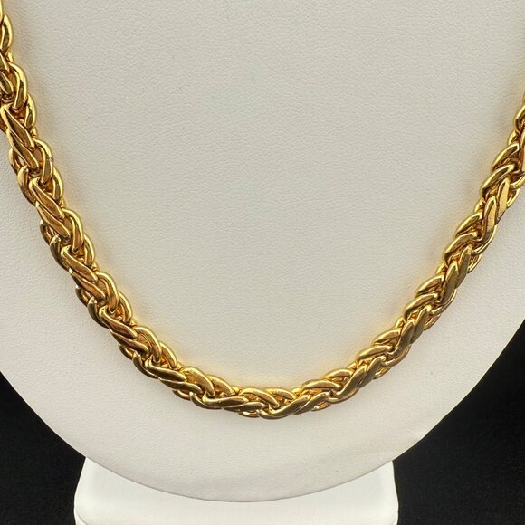 Gold Tone Braided Flat Chain Necklace With Lobster Clasp 24-Inch Length Polished - Picture 3 of 8